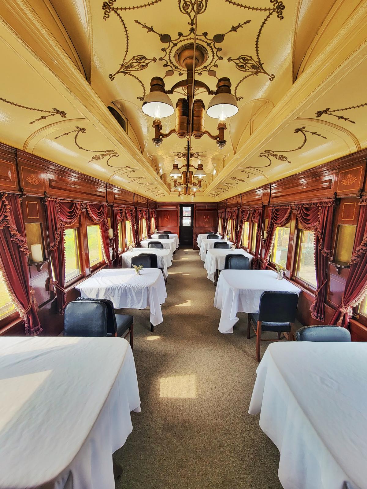 Smiths falls railway museum dining car
