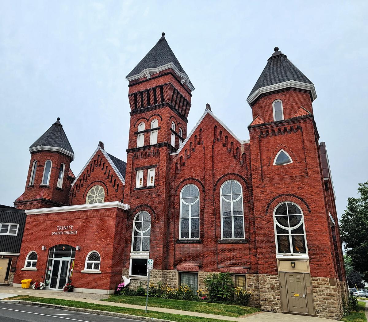 Smiths falls trinity united church