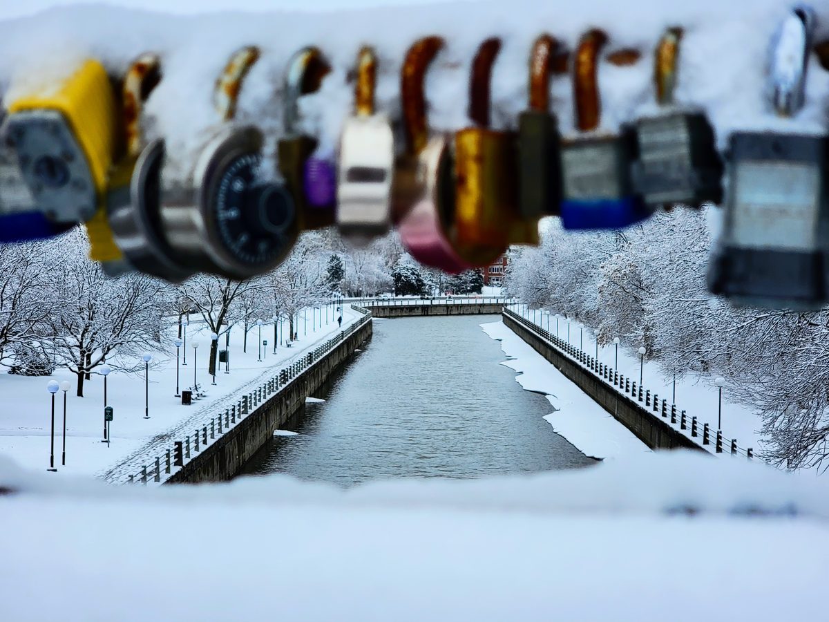 Ottawa winter snow corktown bridge locks